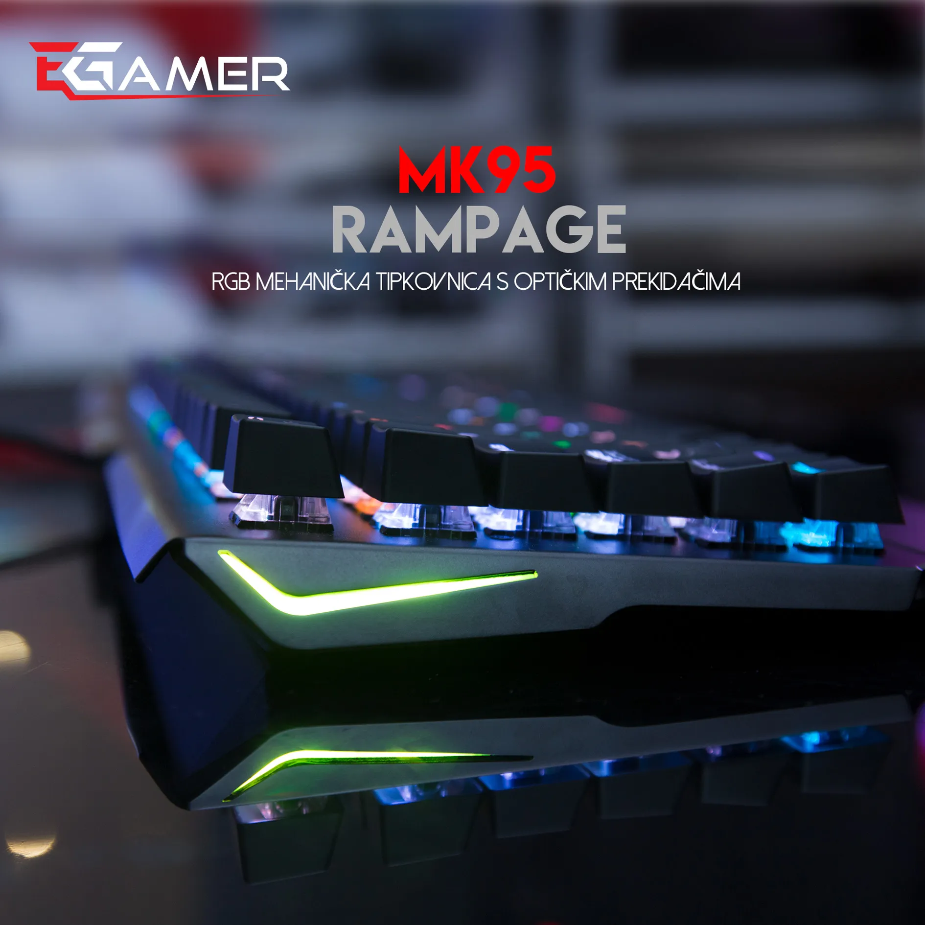 RAMPAGE MK95 – bočni pogled s RGB linijom i podignutim kapicama tipki, istaknut moderan dizajn kućišta